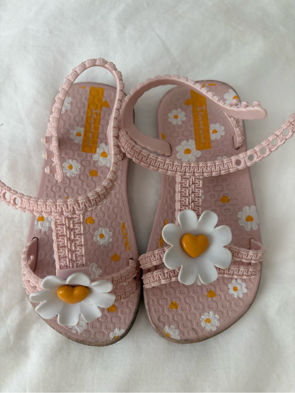 Ipanema toddler girls shoes - size 20/21 (size 5 toddler)